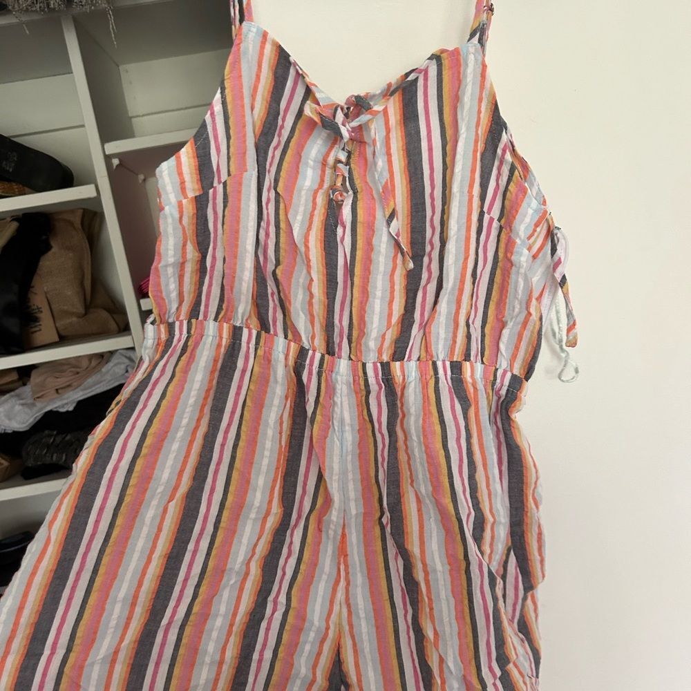 NEVER WORN ROXY ROMPER